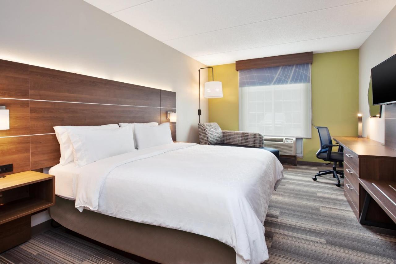 Express & By Ihg 4* Warrenton
